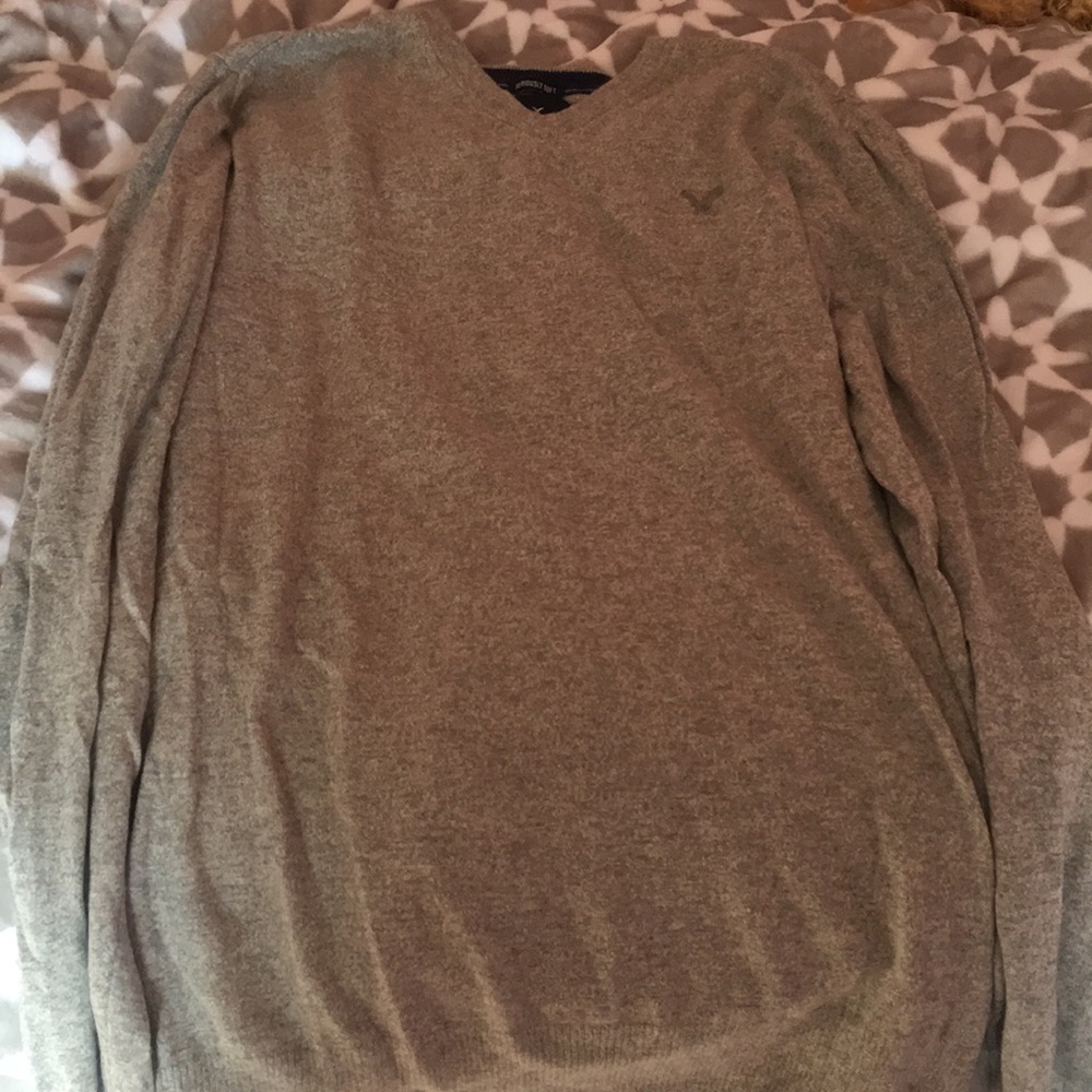 American eagle sweater